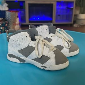 Jordan Retro 6 9c